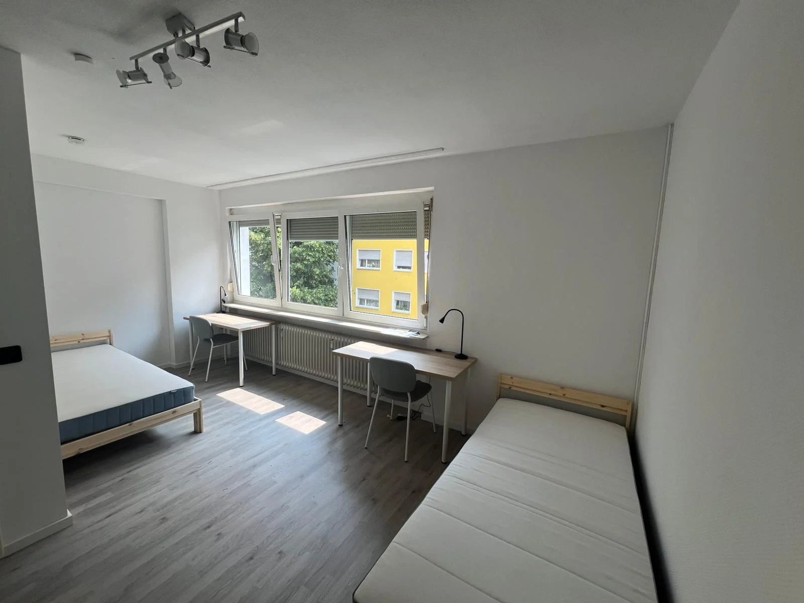 Komfortables Doppelzimmer in Nürnberg - Bild 2