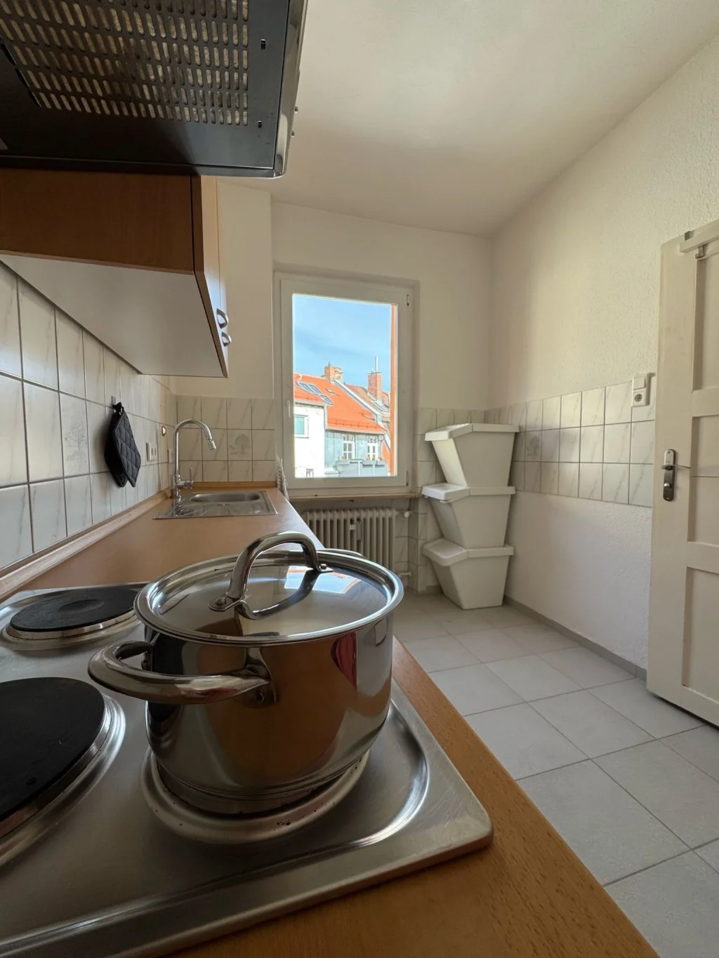 Einzelzimmer mit direkter Tram-Anbindung in Nürnberg - Bild 3