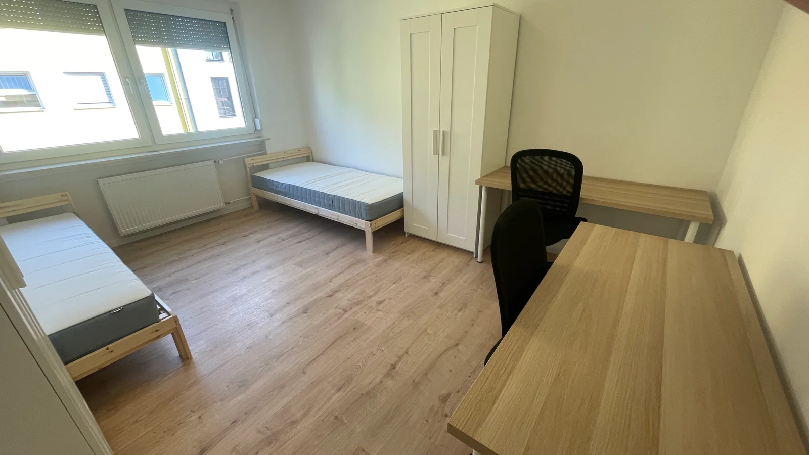 Möbliertes Doppelzimmer in Nürnberg mit guter Verkehrsanbindung - Bild 2