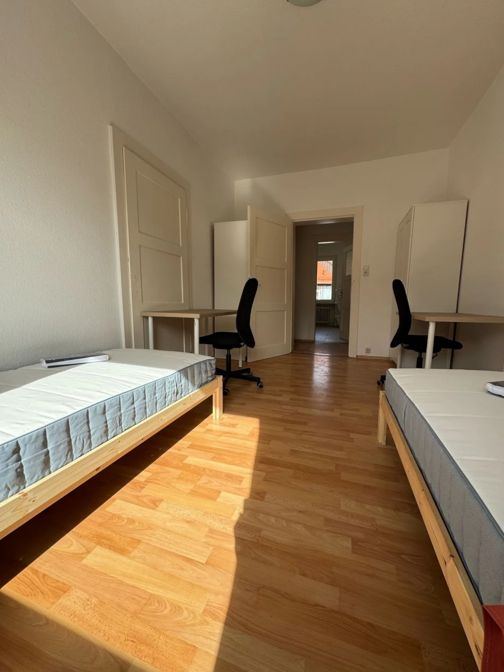 WG-Zimmer mit direkter Tram-Anbindung in Nürnberg - Bild 2