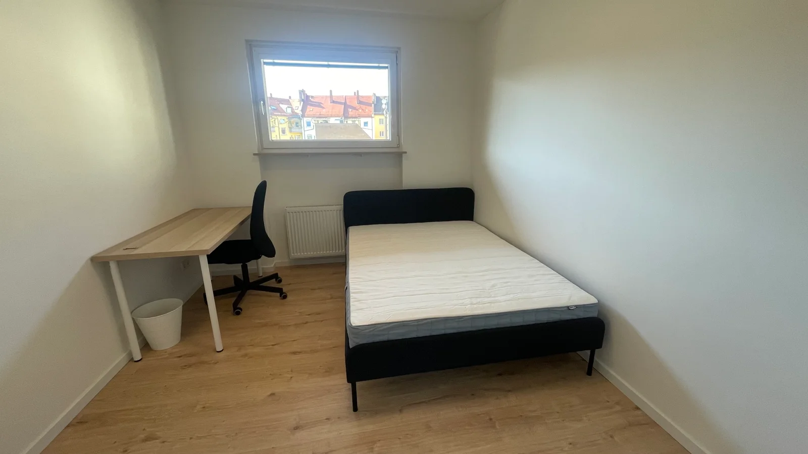 Großes, möbliertes Einzelzimmer – ideal für Studierende oder junge Berufstätige - Bild 2